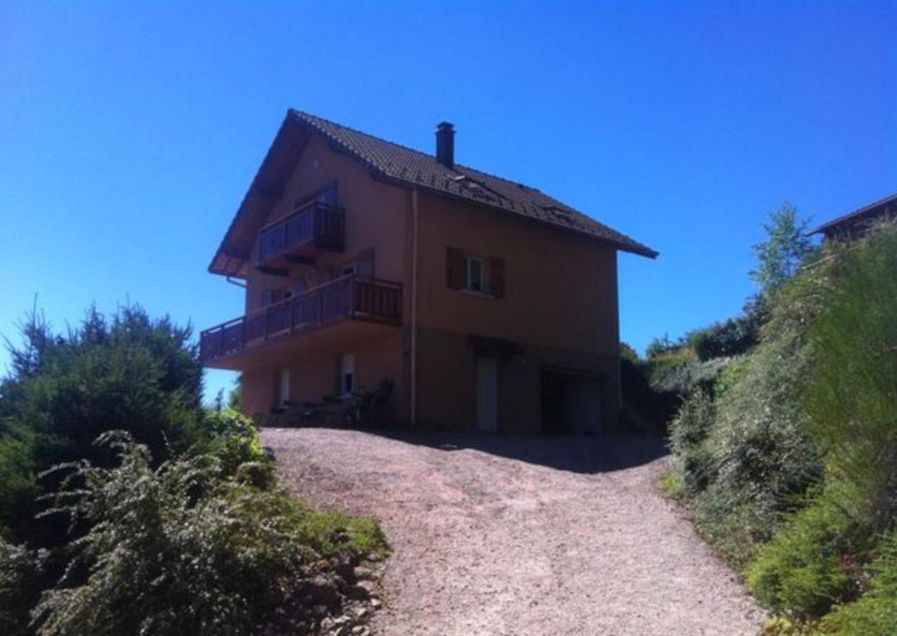 Appartement Cosy A Cornimont 30 M² Avec Terrasse Et Vue Montagne Eksteriør bilde