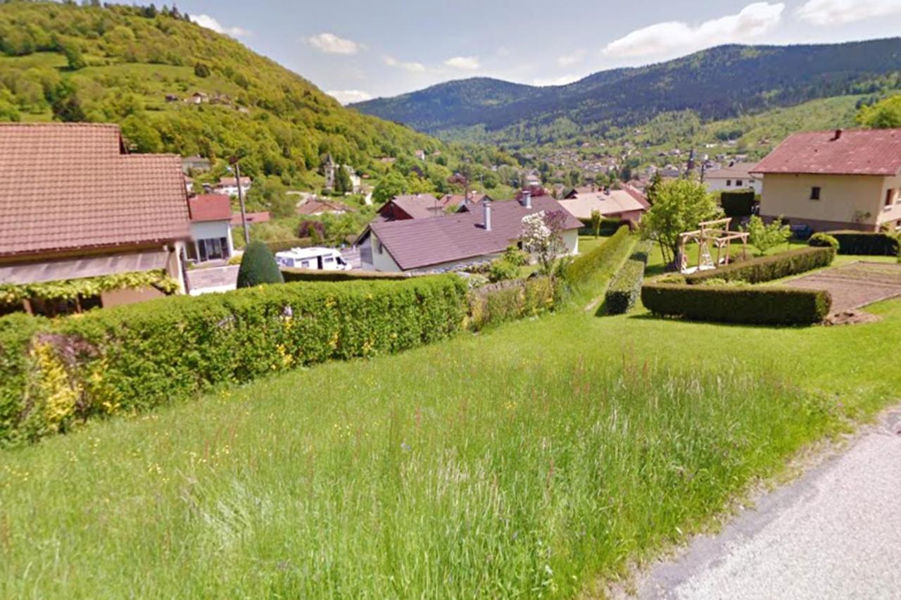 Appartement Cosy A Cornimont 30 M² Avec Terrasse Et Vue Montagne Eksteriør bilde