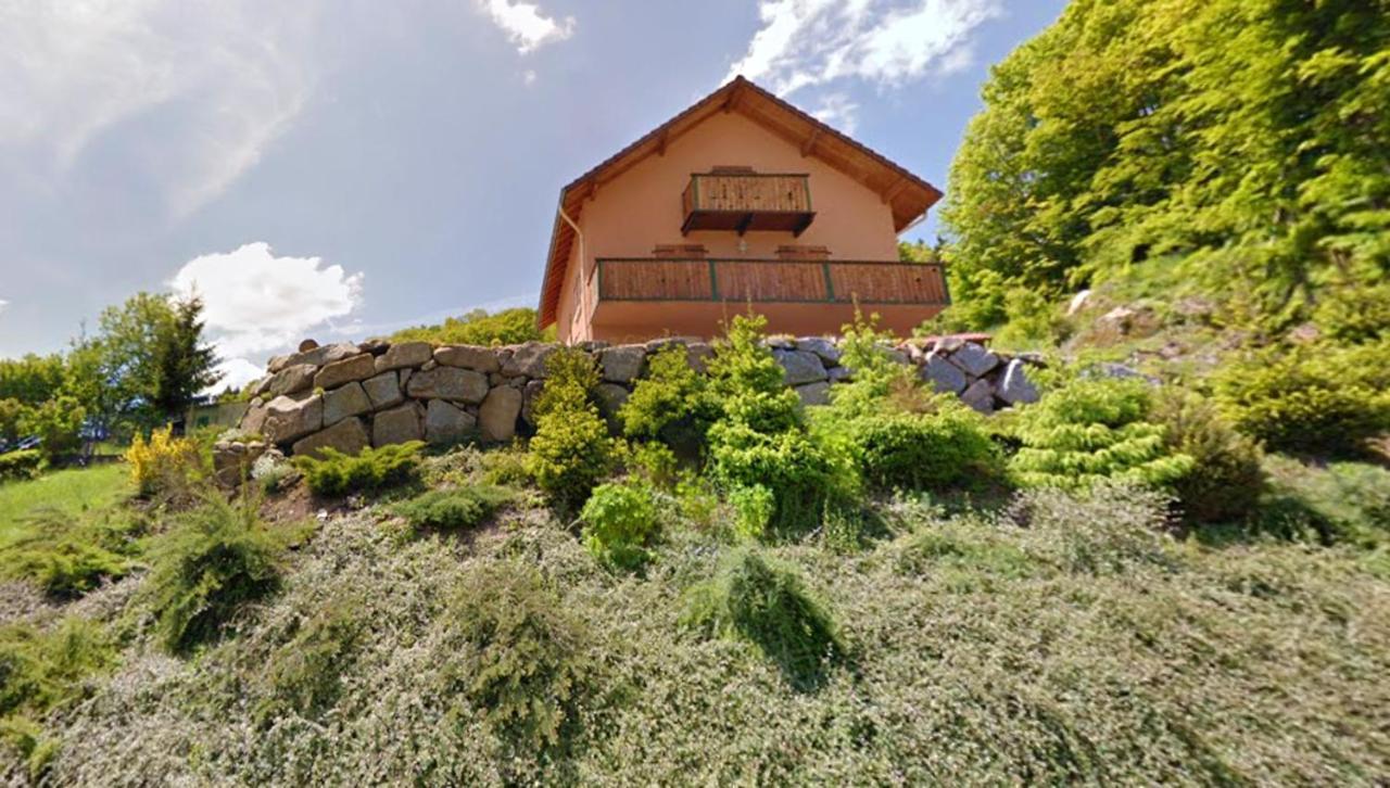 Appartement Cosy A Cornimont 30 M² Avec Terrasse Et Vue Montagne Eksteriør bilde